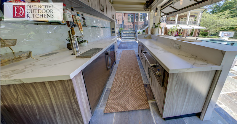 Rockinteriors_Distinctive-Outdoor-Kitchens