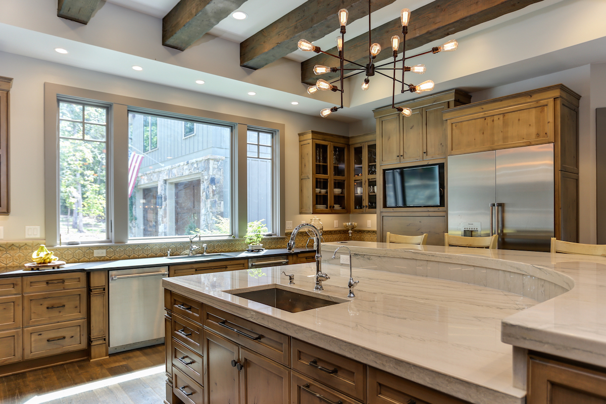 RuftyHomes_160BlueVelvet_Perry-8