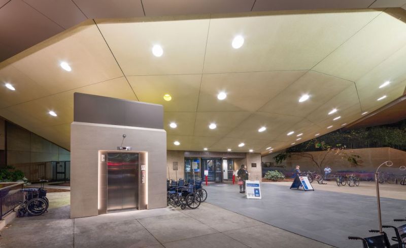 Rockinteriors_Duke-Hospital-front_2-copy.jpg-nggid03575-ngg0dyn-1020x625-00f0w010c010r110f110r010t010