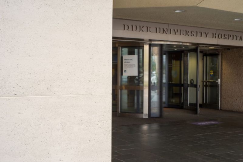 Rockinteriors_Duke-Hospital-front_14-copy.jpg-nggid03551-ngg0dyn-1020x680-00f0w010c010r110f110r010t010